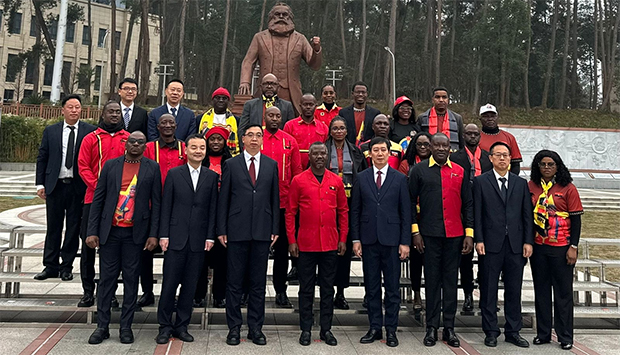 MPLA PRETENDE REPLICAR MODELO CHINÊS DE TURISMO EM PONTES RODOVIÁRIAS