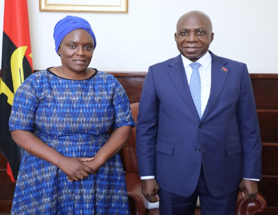 MINISTRO TETÉ ANTÓNIO RECEBE CARTAS CREDENCIAIS DA COORDENADORA RESIDENTE DAS NAÇÕES UNIDAS EM ANGOLA