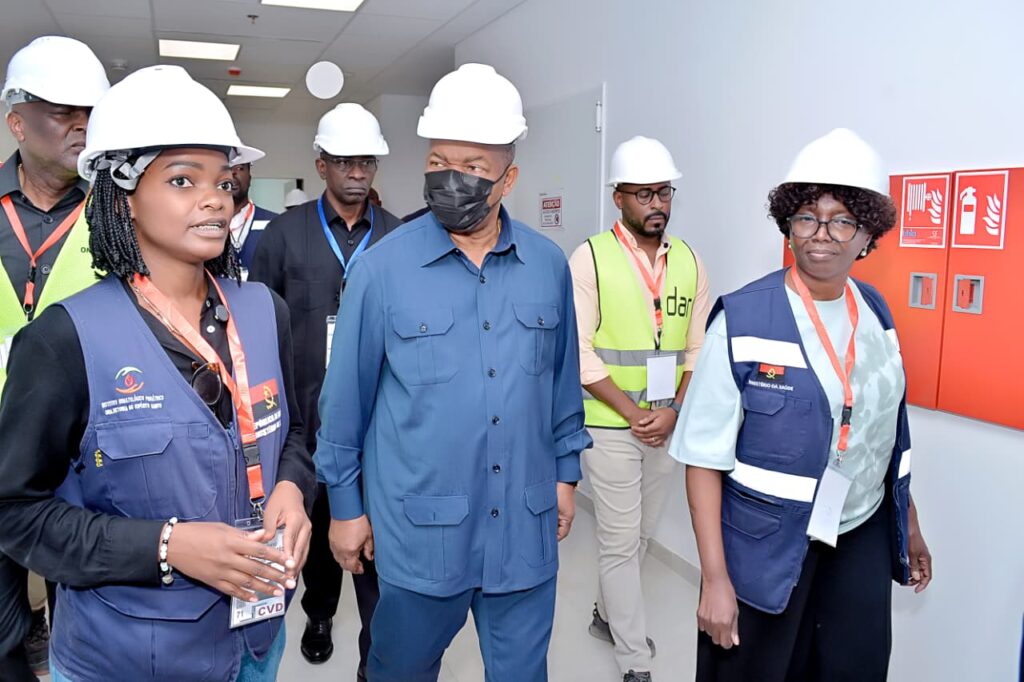 JOÃO LOURENÇO VISITA ACABAMENTO DAS OBRAS DO HOSPITAL DOS QUEIMADOS QUE COMEÇA ATENDER PACIENTES EM JULHO