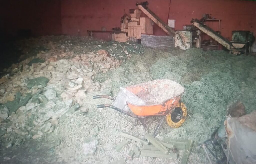 ESTRANGEIROS DETIDOS POR EXPLORAÇÃO DE FÁBRICA CLANDESTINA DE SABÃO NO PANGUILA