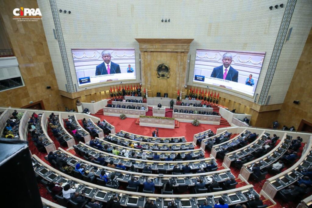 ANGOLA – A RECONCILIAÇÃO TEMPORAL INTER-GERACIONAL DA RIQUEZA E DO PODER – KAMALATA NUMA